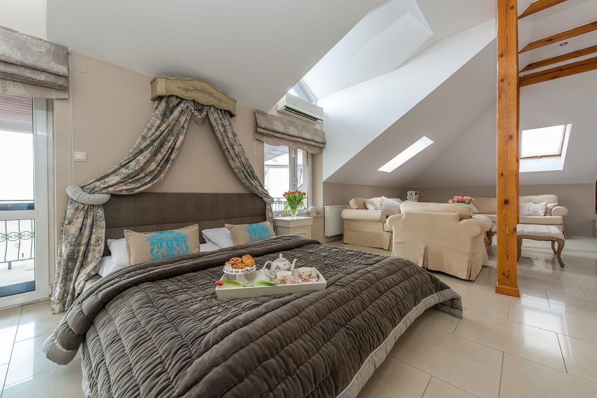 Pokoje i apartamenty